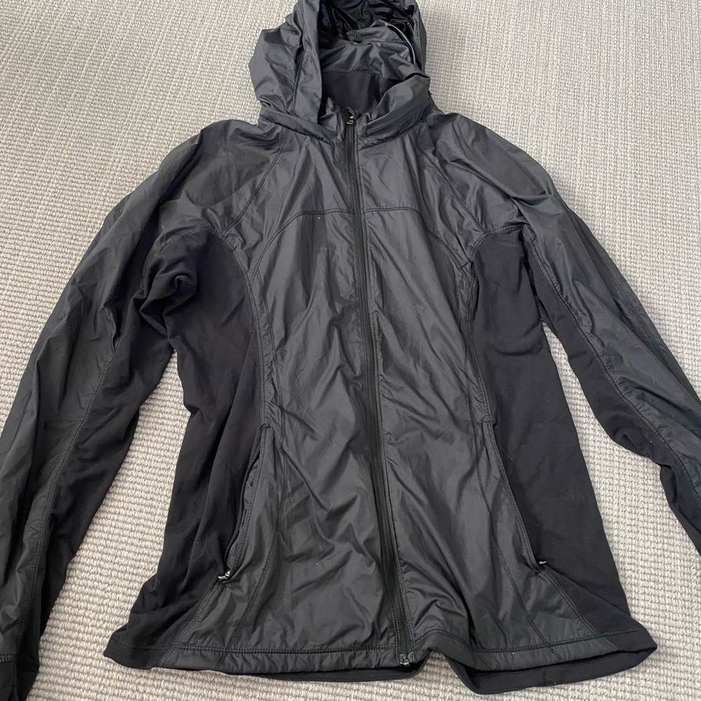 Lululemon Size 10 black jacket